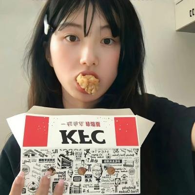 小鬼出招